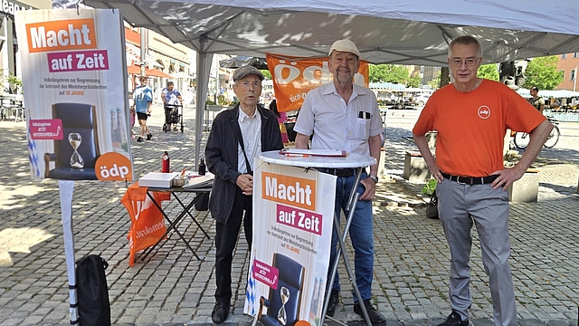 von li.: Bernd Köberlein, Roland Probst, Dr. Karlheinz Kalb
