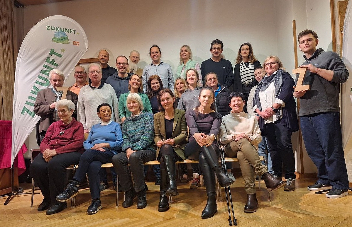 Kandidaten für die Stadtratswahl Gruppenfoto