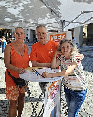 von li.: Ulrike Bach, Karlheinz und Christiane Kalb von li.: Ulrike Bach, Karlheinz und Christiane Kalb